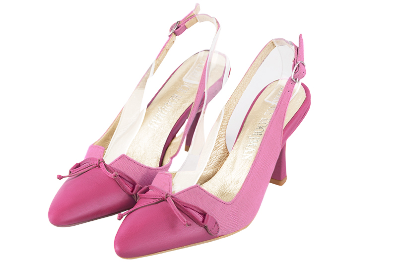 Fuschia pink women's open back shoes, with a knot. Tapered toe. High slim heel. Front view - Florence KOOIJMAN